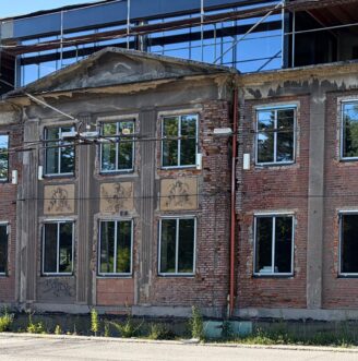 Ambulatorium_Heřmanice_brownfield_De.Mann_ (8)